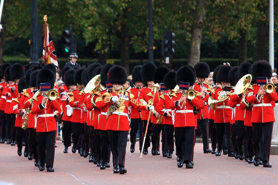 Cambio della Guardia (Buckingham Palace).jpg